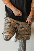 Men's Performance Training Shorts | 5.5"- Snipes & Stripes