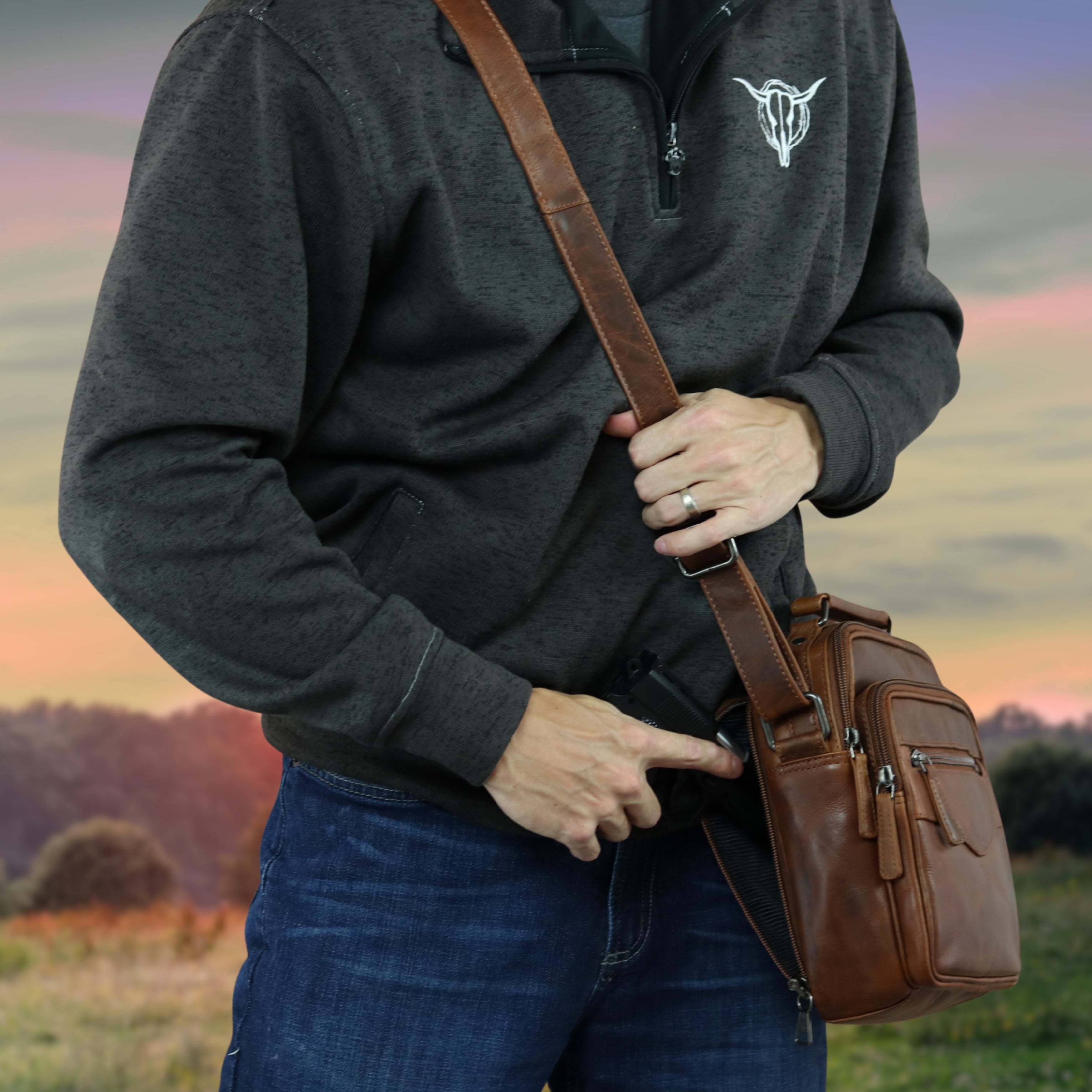 Concealed Carry Logan Unisex Crossbody Bag