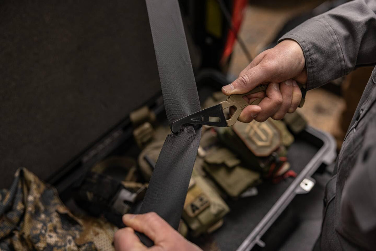 Gerber Gear Crisis Hook Knife